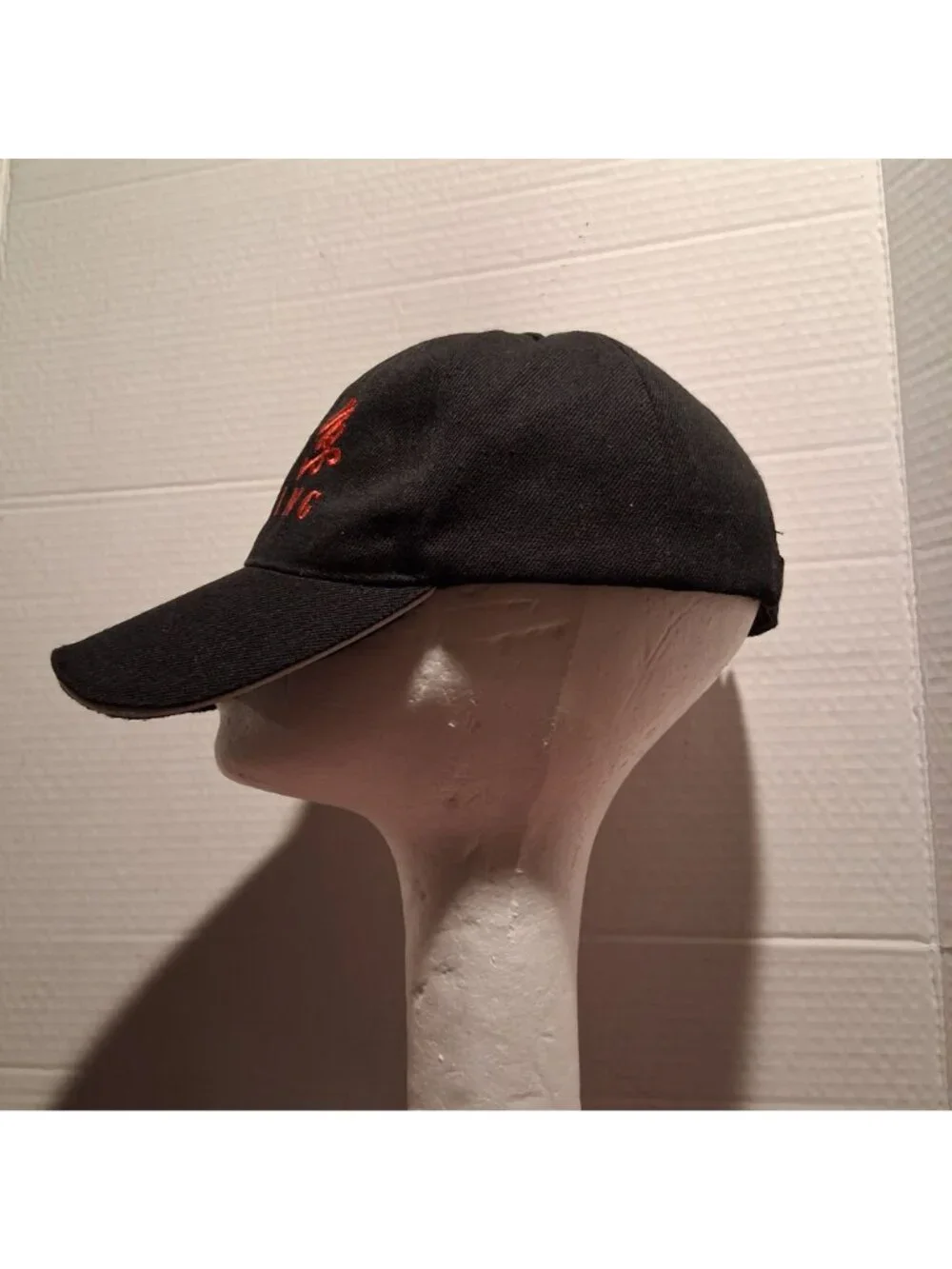 Beijing Embroidered Black Baseball Cap Adjustable Strapback Hat Cotton